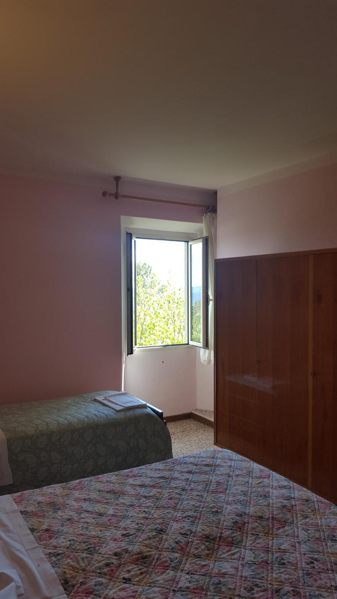 Albergo Ristorante Gualtieri Barberino di Mugello Cameră foto