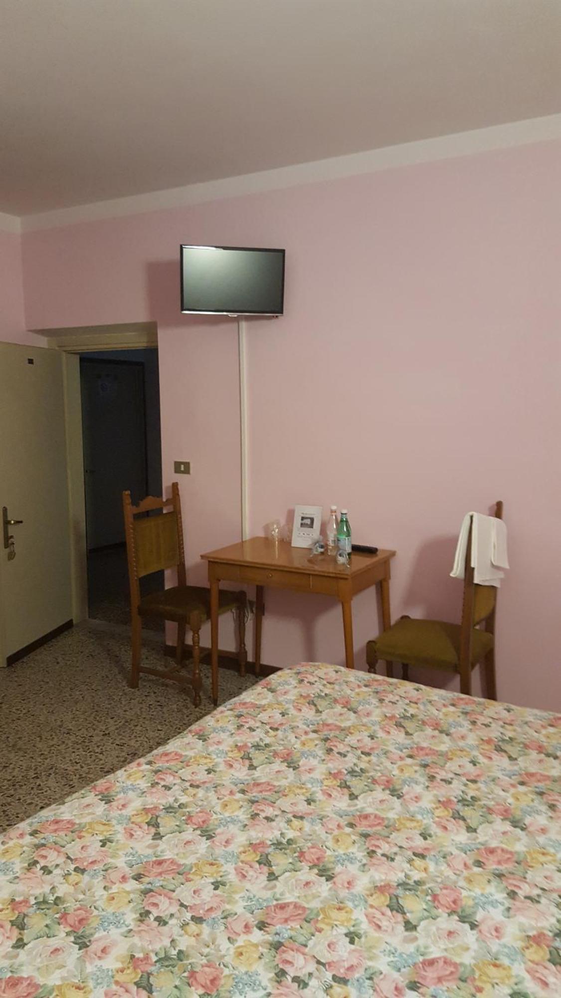 Albergo Ristorante Gualtieri Barberino di Mugello Cameră foto